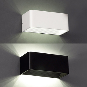 LED 비비 사각 벽등 C형 (백색/흑색)